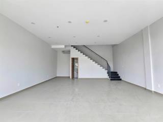 Cho thuê shophouse ngay khu trung tâm thương mại. phường quang vinh