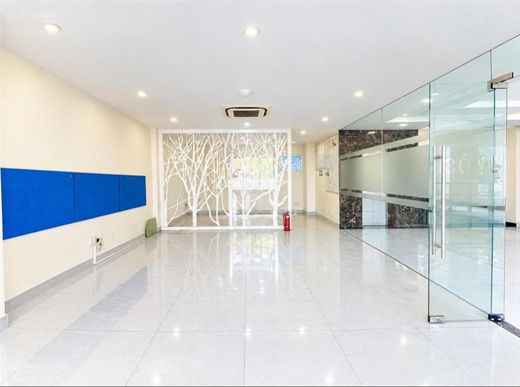Cho thuê căn biệt thự mặt tiền đường võ thị sáu  p. trấn biên. dt 1269,7 m2.  0906 694 ***