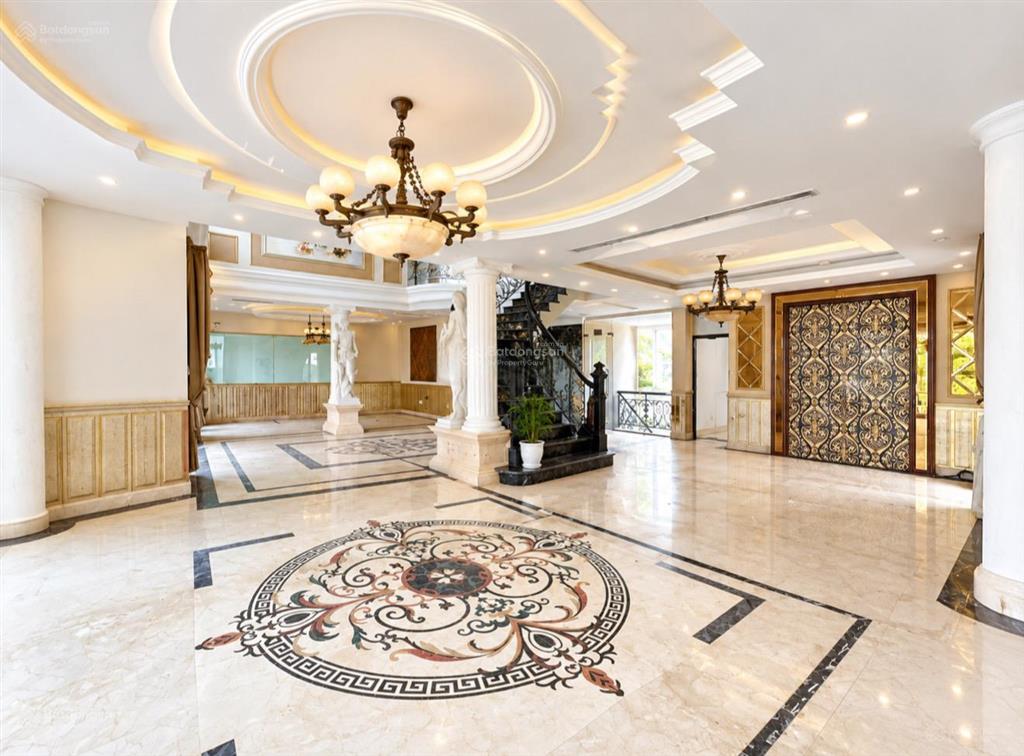 Cho thuê căn biệt thự mặt tiền đường võ thị sáu  p. trấn biên. dt 1269,7 m2.  0906 694 ***