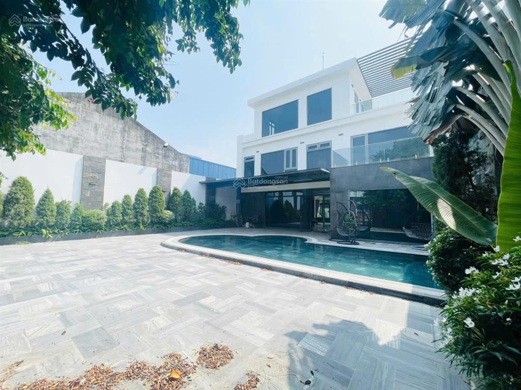 Cho thuê nhà phố full nội thất 1000m2 trung tâm p. trảng dài. 50 triệu/tháng,  0906 694 ***