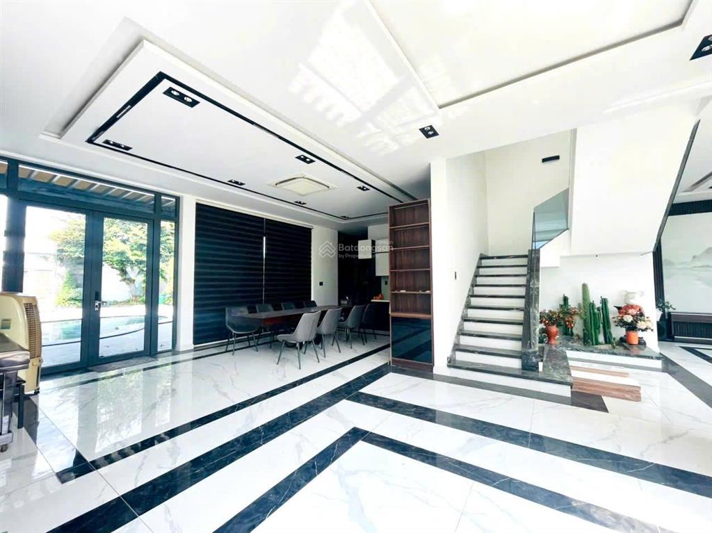 Cho thuê nhà phố full nội thất 1000m2 trung tâm p. trảng dài. 50 triệu/tháng,  0906 694 ***