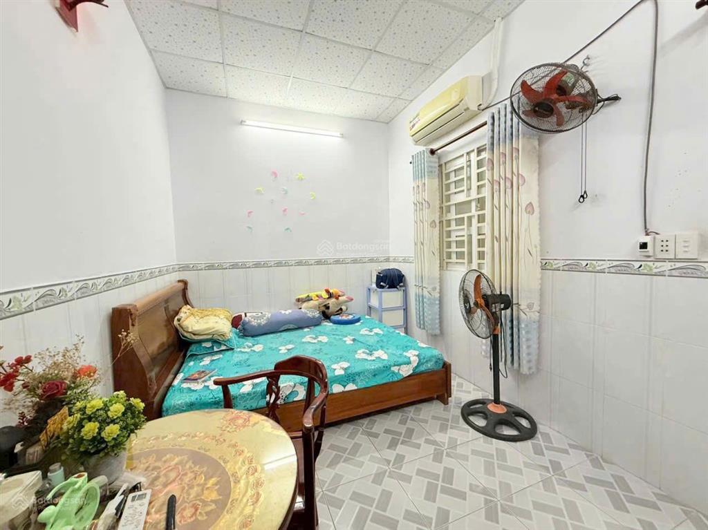 Chính chủ cần bán nhà phường tân phong, khu cư xá phúc hải. dt 85m2, 4 tỷ,  0906 694 ***