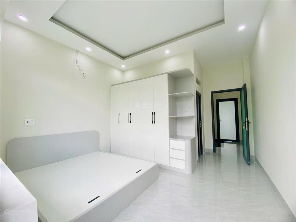 Bán nhà 1 trệt 2 lầu kdc  bửu long 3, biên hoà. dt 74m2, 5,7 tỷ. 0906 694 ***