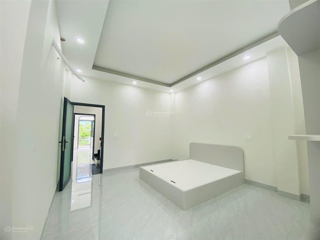 Bán nhà 1 trệt 2 lầu kdc  bửu long 3, biên hoà. dt 74m2, 5,7 tỷ. 0906 694 ***