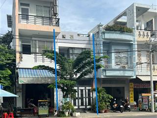 Kẹt tiền bán gấp căn nhà ngay vòng xoay an lạc, đang cho thuê 14 tr/tháng, 5mx19,2m