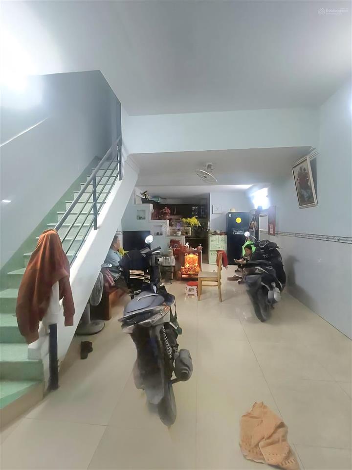 Nhà đông hưng thuận 8x11m chia 2 căn hẻm 7m gần trường chinh 6 tỷ