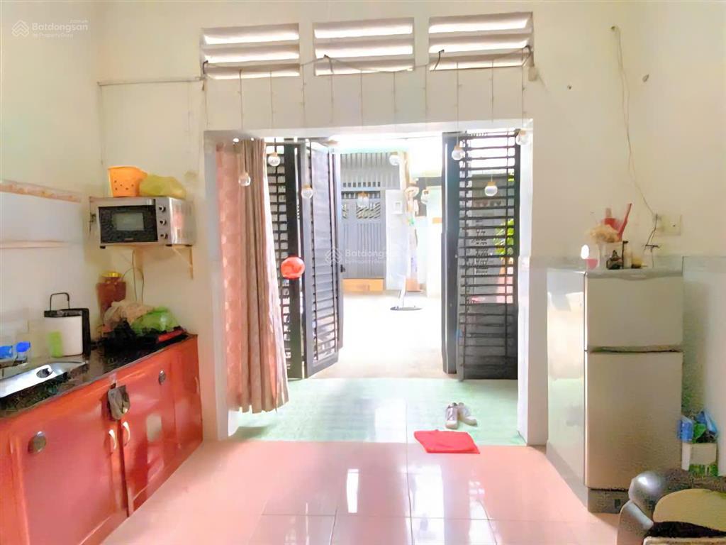 Nhà tân thới hiệp, 5x20m, 2 mặt hẻm gần chợ có 4 phòng trọ 5.2 tỷ