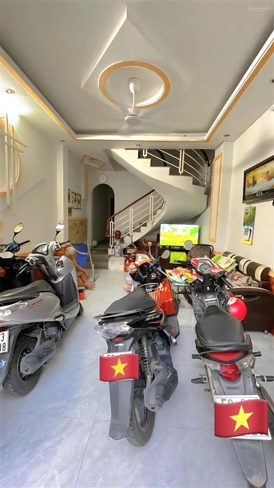 Nhà trung mỹ tây hẻm xe hơi 4,5x16m 3 tầng gần bv quận 12, chỉ 4,3 tỷ