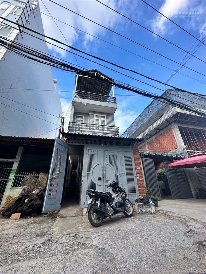 Nhà trung mỹ tây gần nguyễn ảnh thủ, hẻm xe tải 4x30m, dòng tiền chỉ 7,5 tỷ