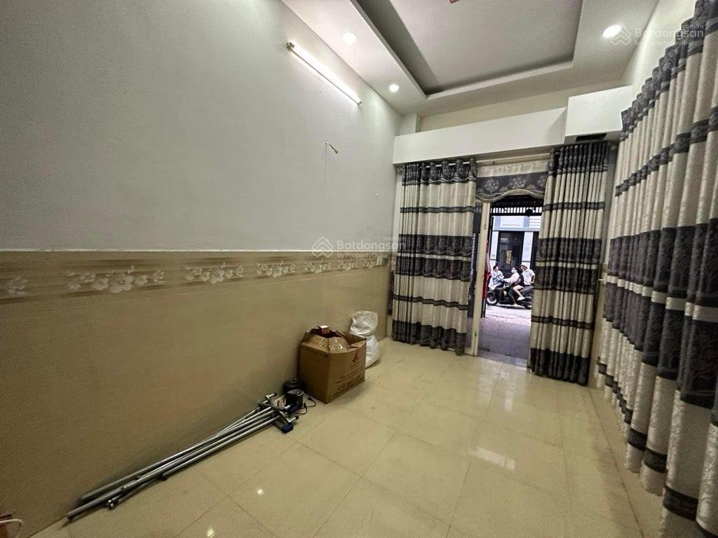 Nhà trung mỹ tây gần nguyễn ảnh thủ, hẻm xe tải 4x30m, dòng tiền chỉ 7,5 tỷ