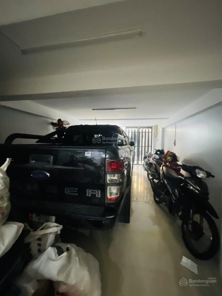 "hot" nhà đẹp diện tích 56m2, hẻm xe hơi vô nhà, gần siêu thị