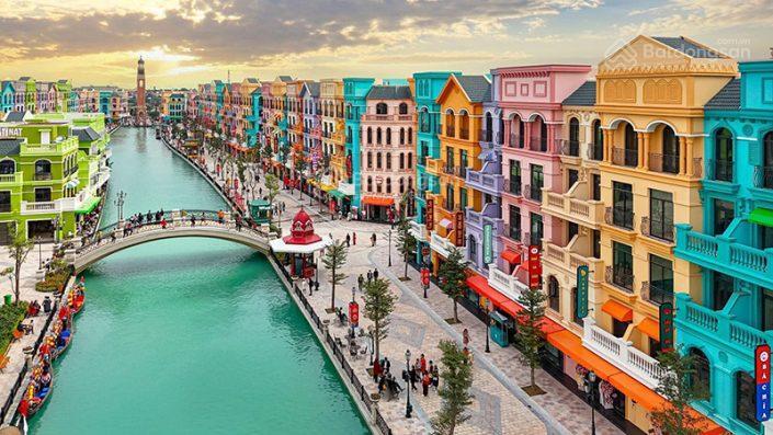 Bán căn shophouse mega grand world hà nội đối diện mặt sông và quảng trường