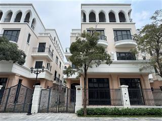 Bán cắt lỗ căn biệt thự tứ lập hải âu, ngay sát với công viên lớn, vinhomes ocean park 2