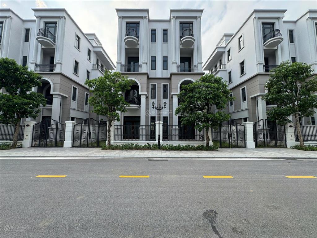 Biệt thự song lập vịnh xanh 144m² hướng đông nam giá rất tốt