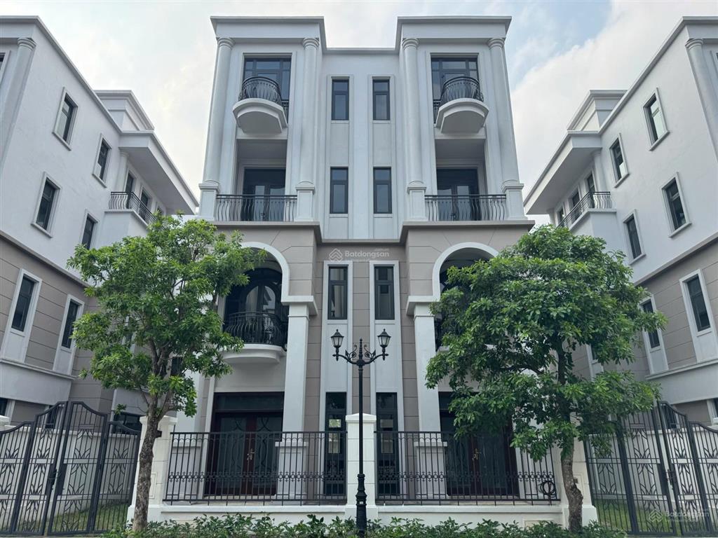 Biệt thự song lập vịnh xanh 144m² hướng đông nam giá rất tốt