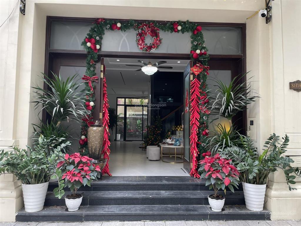 Bán căn liền kề san hô gần hồ tạo sóng đã hoàn thiện đẹp full 5 tầng, sẵn khách thuê