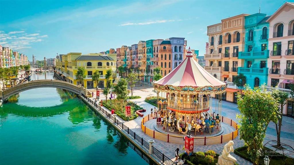 Chính chủ cắt lỗ sâu căn shophouse mega grand world, giá rẻ chưa từng có