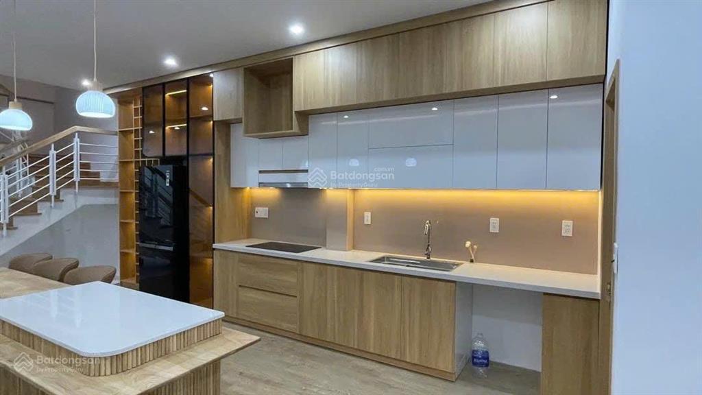 Bán nhà mới 3 tầng gần đại lộ phan đăng lưu  81m2  sát góc  9 tỷ full nội thất vào ở ngay