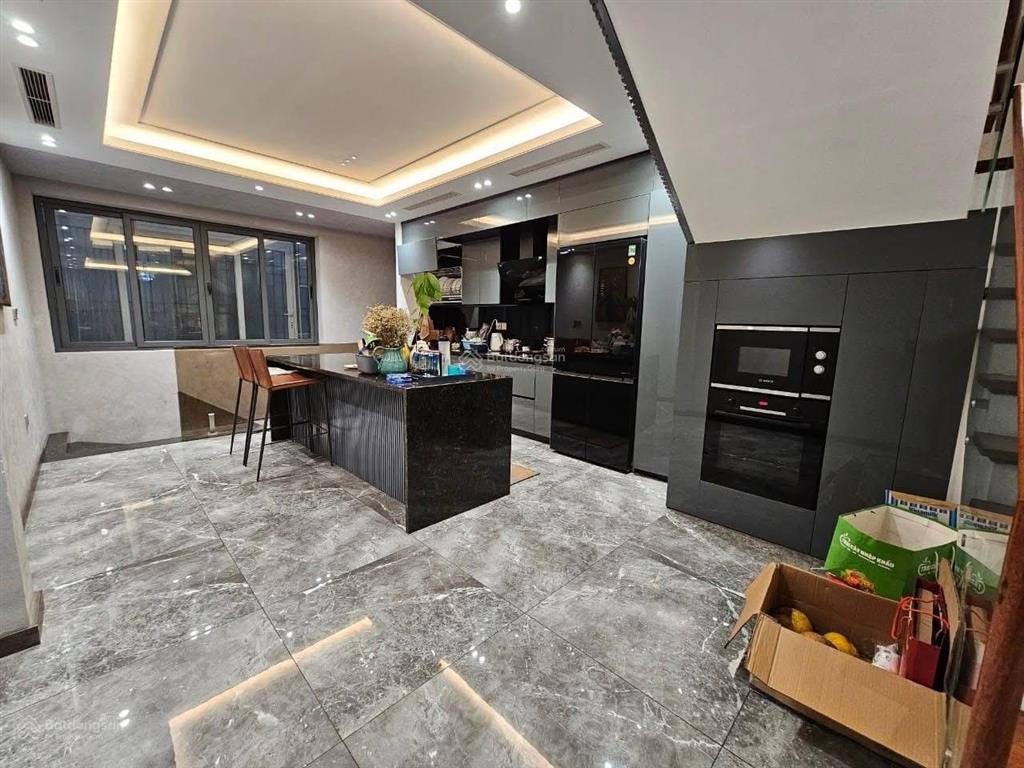 Bán nhà liền kề c17 mỗ lao nguyễn văn lộc 68m2 5 tầng 1 căn duy nhất giá 2x tỷ
