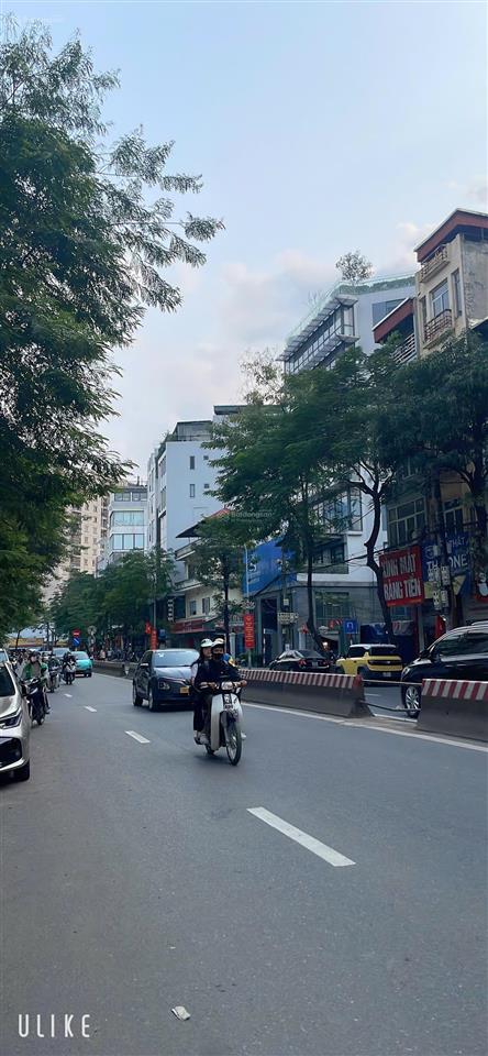 Hàng hiếm  toà khách sạn mặt phố lạc long quân, tây hồ, mt 8m, 7 tầng, 1 hầm, full nội thất.