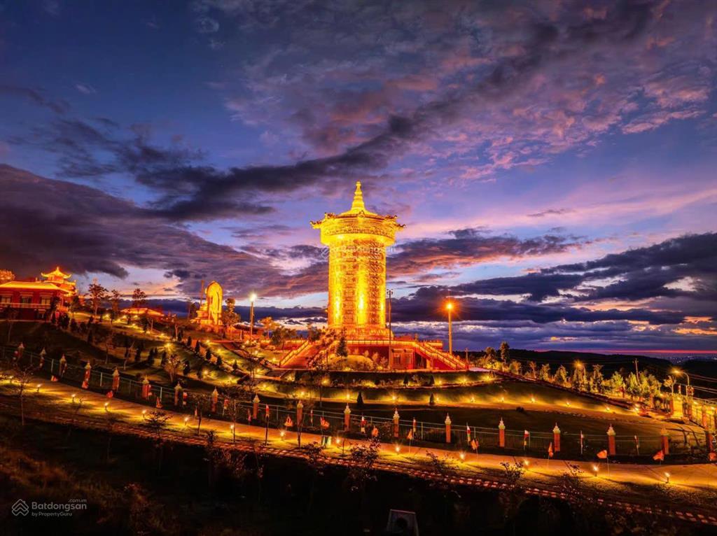 Siêu vip ngọn đồi view 360 cách sân bay đà lạt 10km