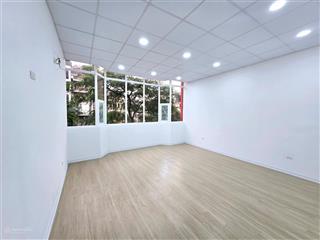 Cho thuê nhà võ văn dũng 7 tầng, thang máy, t1 để xe diện tích 80m2 x 7 tầng