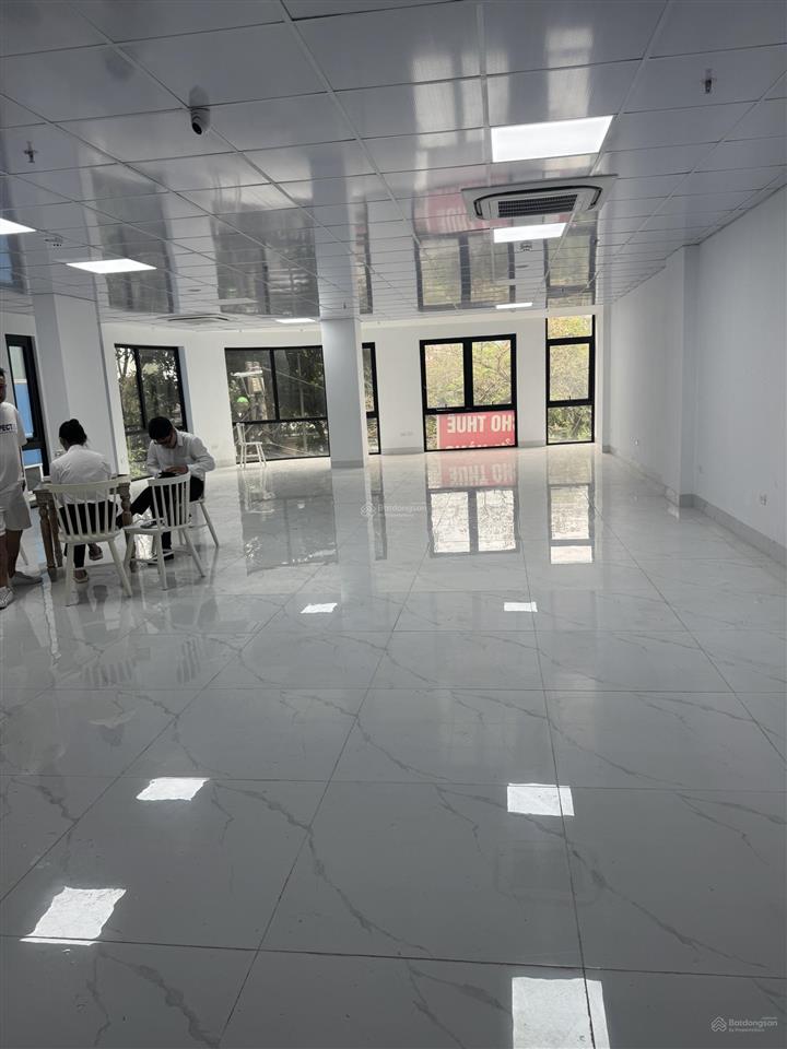 Cho thuê nhà mặt phố bà triệu trung tâm sầm uất * diện tích 170m2 x 6 tầng * mặt tiền 6m