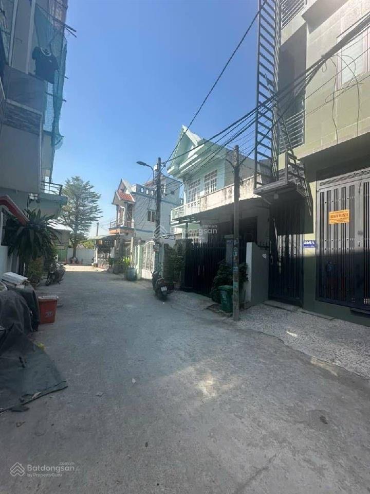 Bán nhà hơn 6 tỷ ngay chợ tăng nhơn phú a