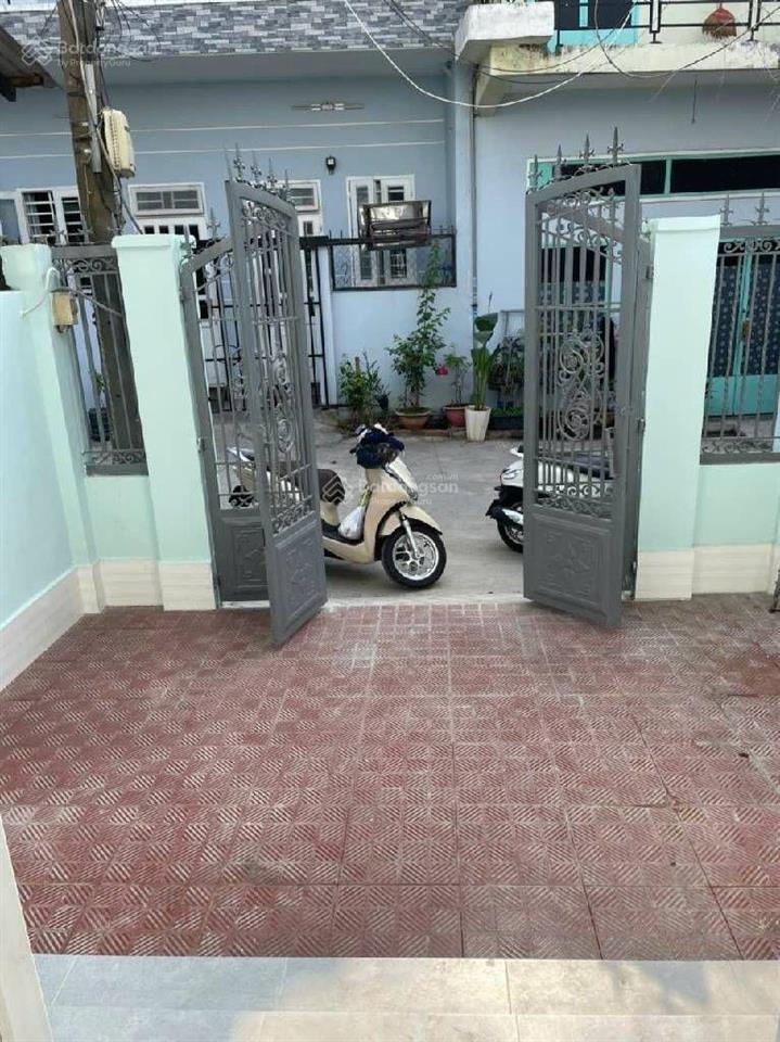 Bán nhà hơn 6 tỷ ngay chợ tăng nhơn phú a