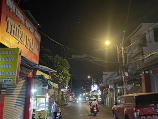 Bán nhà mặt tiền kinh doanh tốt gần lê văn việt vị trí đẹp, sát đường lê văn việt khu vực