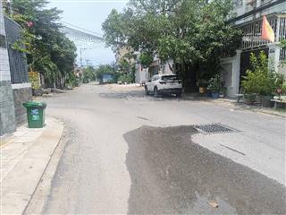 Bán nhà lô góc 2 mặt tiền trung tâm tăng nhơn phú b