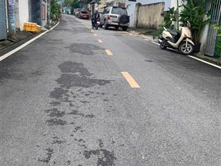 Bán nhà mặt tiền 90m đường 2 chiều, gần lê văn việt, vincom quận 9