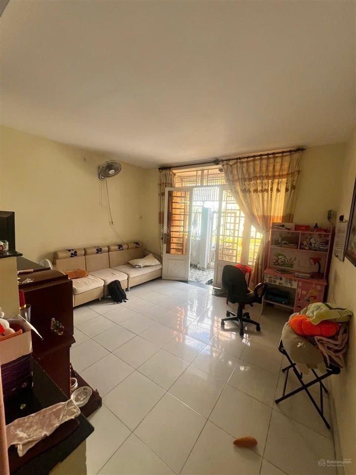 Bán nhà chi hơn 3 tỷ trung tâm phường tăng nhơn phú b diện tích 37 m² (ngang 4,3 m)