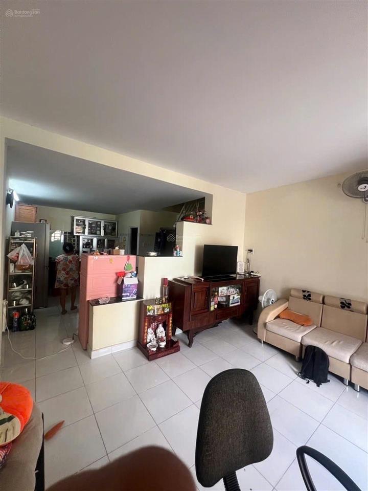 Bán nhà chi hơn 3 tỷ trung tâm phường tăng nhơn phú b diện tích 37 m² (ngang 4,3 m)