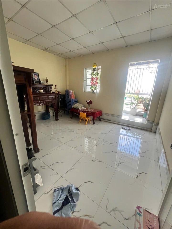 Bán nhà chi hơn 3 tỷ trung tâm phường tăng nhơn phú b diện tích 37 m² (ngang 4,3 m)
