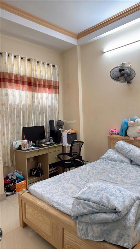 Nóng vip ngay ubnd q9 (cũ) vị trí cách 200m ra đường song hành hà nội, hẻm 6m thông