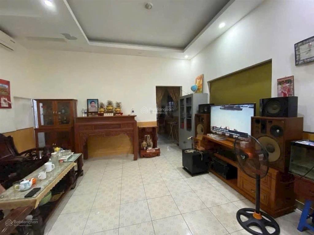 Giảm mạnh bán nhà 92 m hẻm ô tô gần topaz home khu quận 9 cũ. diện tích ngang 5,2m x dài 1