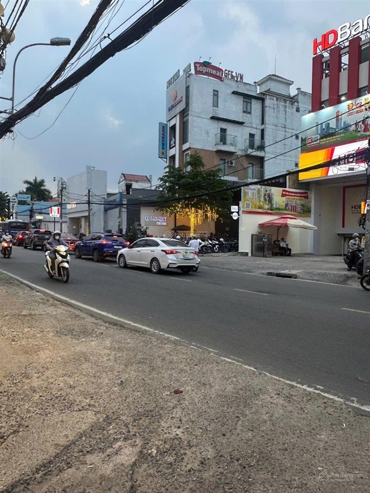 4,75 tỷ | 80m | nhà 1 trệt 1 lửng gần ngã 4 thủ đức diện tích 80m (ngang 5,3m)