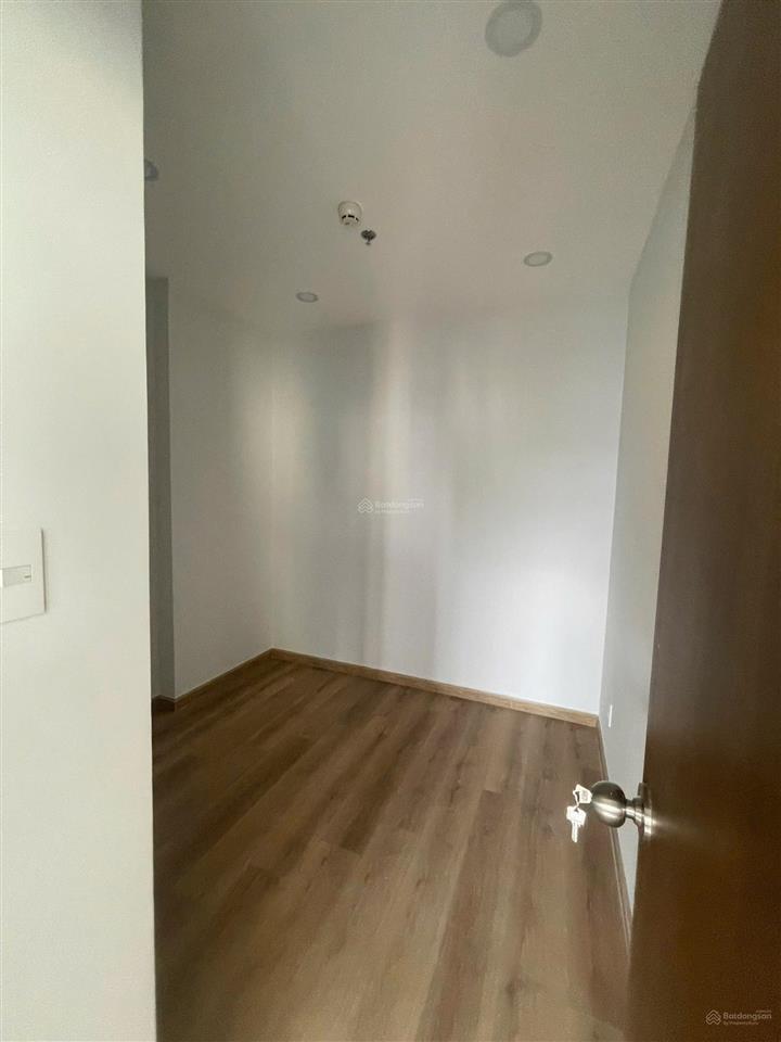 Chính chủ bán gấp căn 2pn bcons garden giá tốt 1,7 tỷ, còn thương lượng