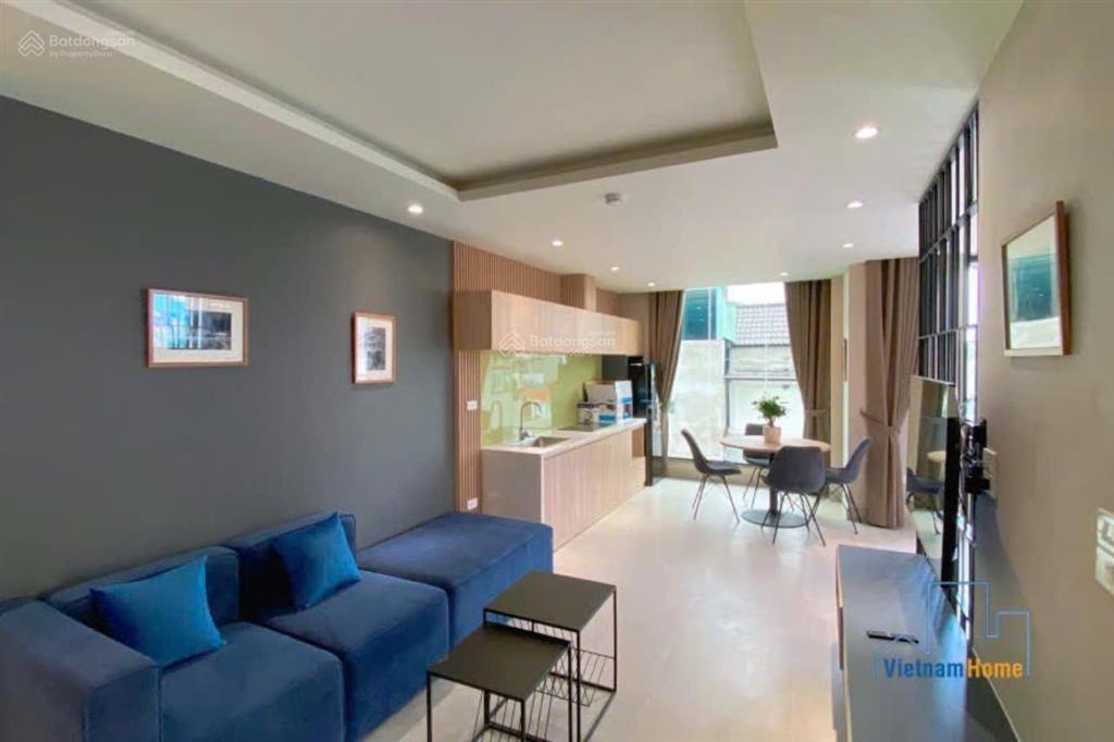 6 tầng 56m2 thang máy, ô tô vào. view công viên bệnh viện. phố bồ đề gần cầu chương dương. 14.6 tỷ