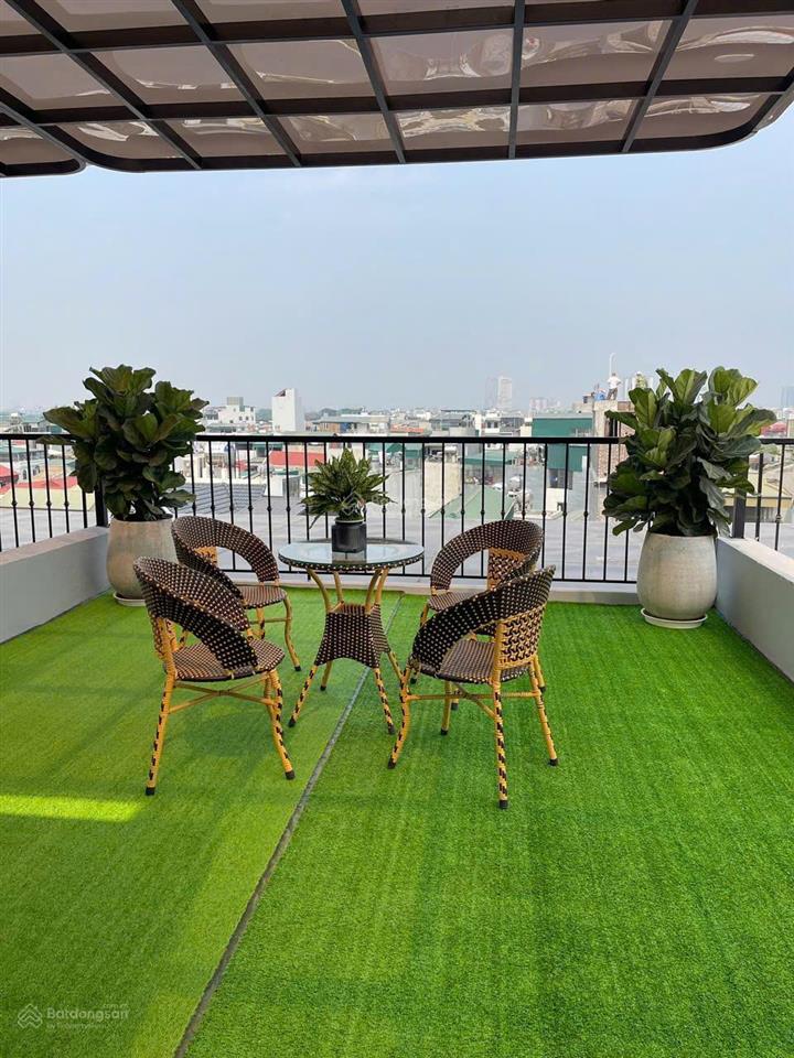 Nhà 6 tầng ô tô vào gần chợ gần công viên lô góc. gần cầu chương dương long biên. dt 52m2. 14,5 tỷ