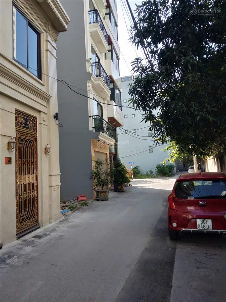 5 tầng lô góc thang máy, ô tô, gần công viên trường học. phố nguyễn văn cừlong biên. giá 14.6 tỷ