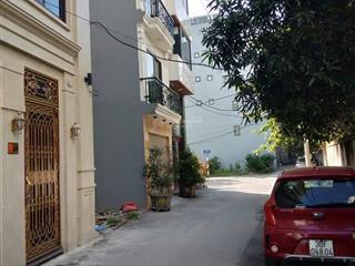 Nhà 5 tầng phố nguyễn văn cừ bồ đề long biên. dt 50m2. ô tô vào. gần ngay trường học. giá 16.6 tỷ