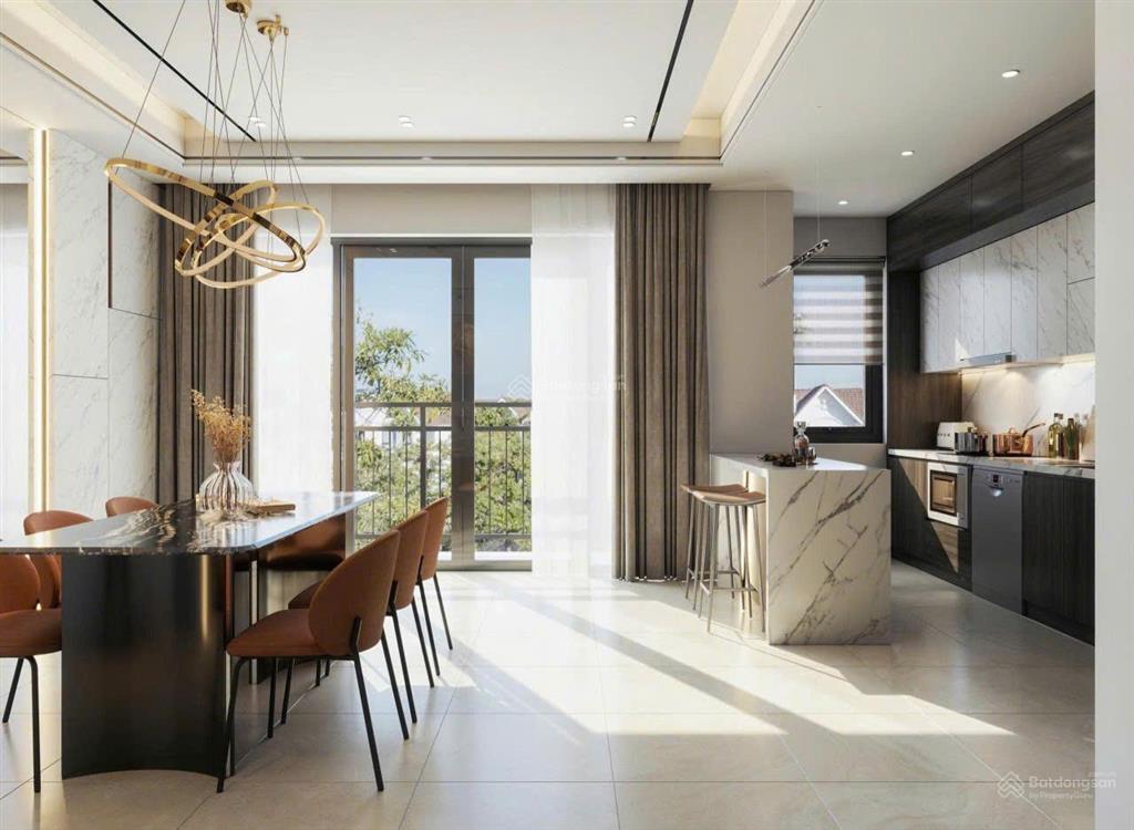 5 tầng lô góc thang máy, ô tô, gần công viên trường học. phố nguyễn văn cừlong biên. giá 14.6 tỷ