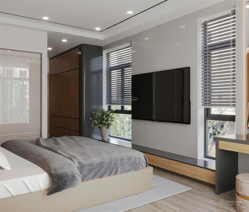 Nhà 4 tầng, 75m2, gần chợ gần trường học. ô tô vào. ngô gia tựnguyễn văn cừlong biên. giá 15 tỷ