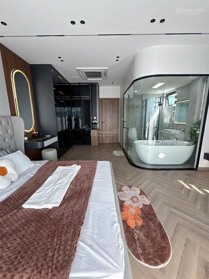 Nhà 7 tầng đàm quang trunglong biên 61m2, ô tô, công viên, gần aeon mall sân gold. giá 14.9 tỷ