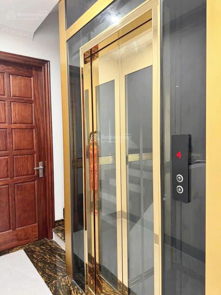 Nhà 5 tầng 70m2 lô góc ô tô thông, gần aeon công viên sân golf. gần cầu vĩnh tuy long biên. 14.8 tỷ