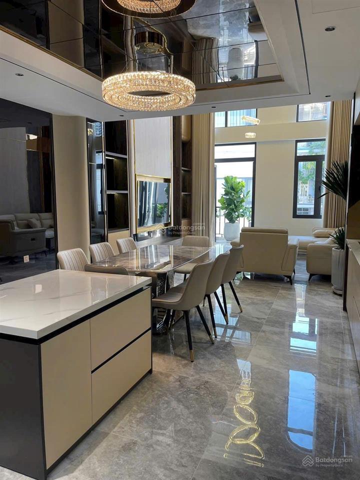 Nhà 6 tầng 60m thang máy, ô tô thông, gần aeon mall, sân golf. phố trạm gần cầu vĩnh tuy. 14.9 tỷ