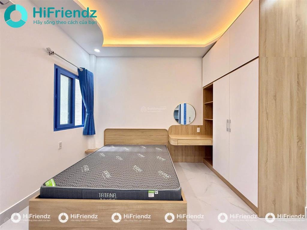 Chdv mới xây full nội thất ( như hình ) gần etown công hoà thuận tiện di chuyển qua các quận