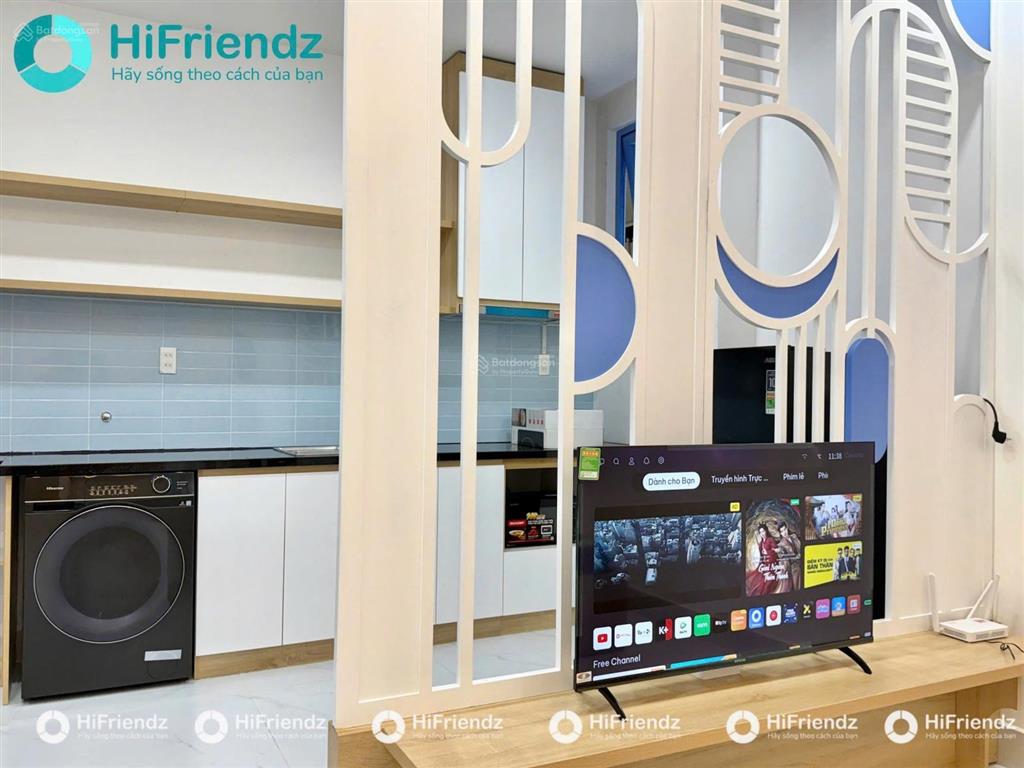Chdv mới xây full nội thất ( như hình ) gần etown công hoà thuận tiện di chuyển qua các quận